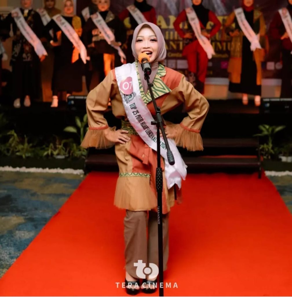 Suci Aprilia Oktaviani, Putri Hijabfluencer Kaltim 2024
