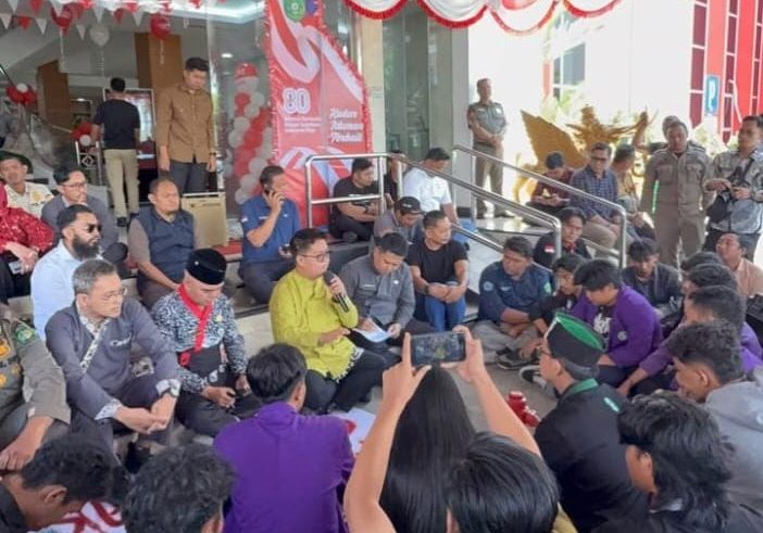 Wakil Bupati Kukar, Temui Mahasiswa Unikarta